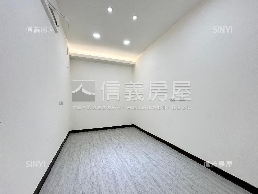 三民捷運亮麗頂加房屋室內格局與周邊環境