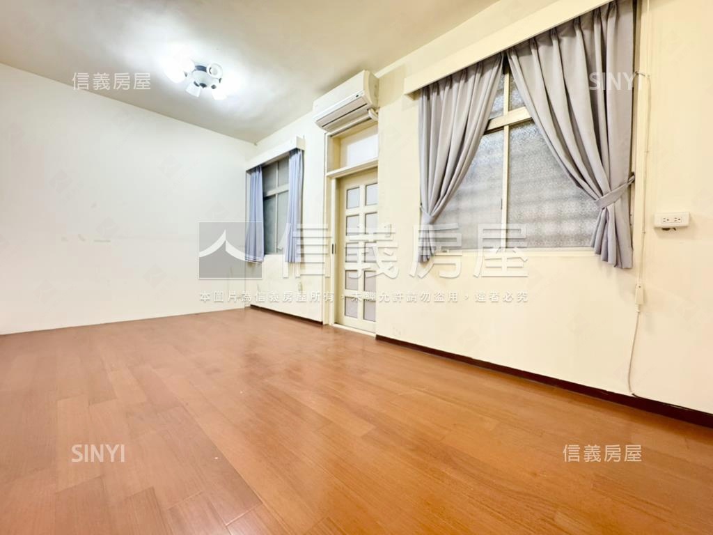 樹仁商圈❤裝潢臨路透天房屋室內格局與周邊環境