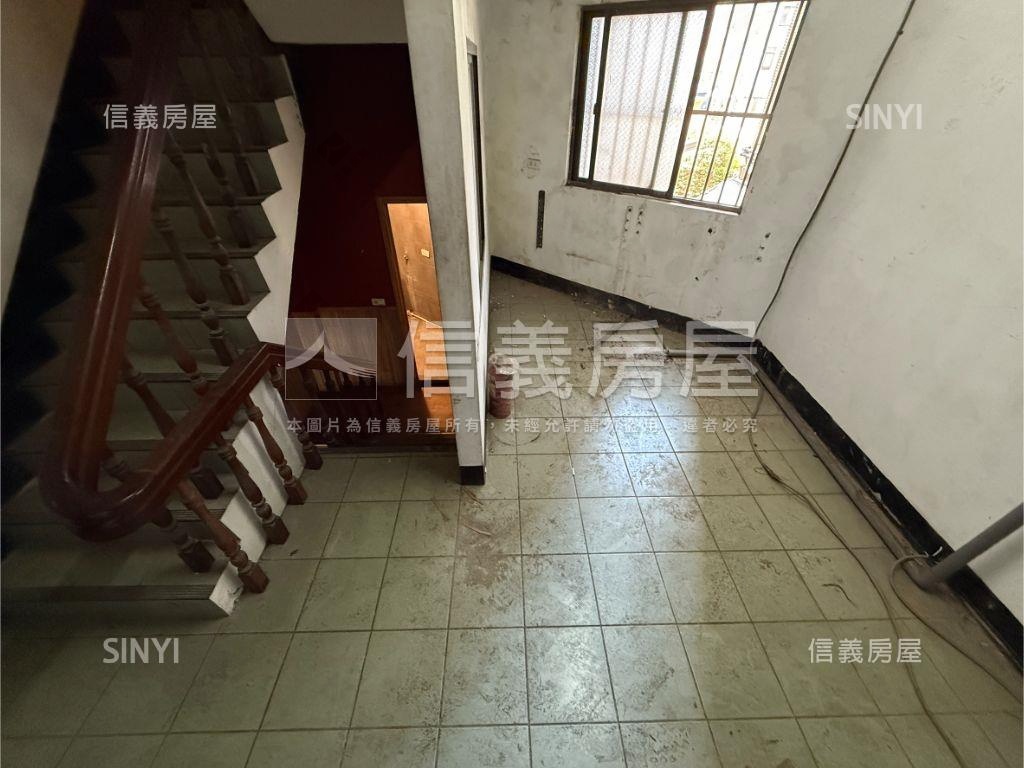 ＳＯＧＯ旁元化路透店房屋室內格局與周邊環境