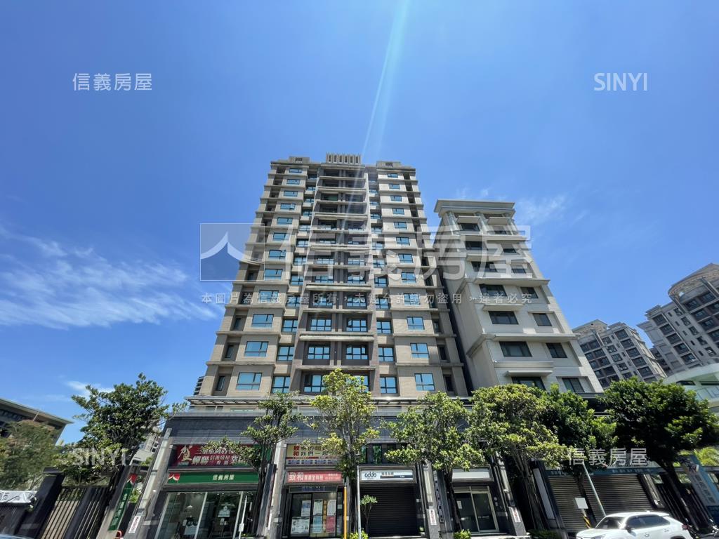 新北高中旁四房平面車位房屋室內格局與周邊環境