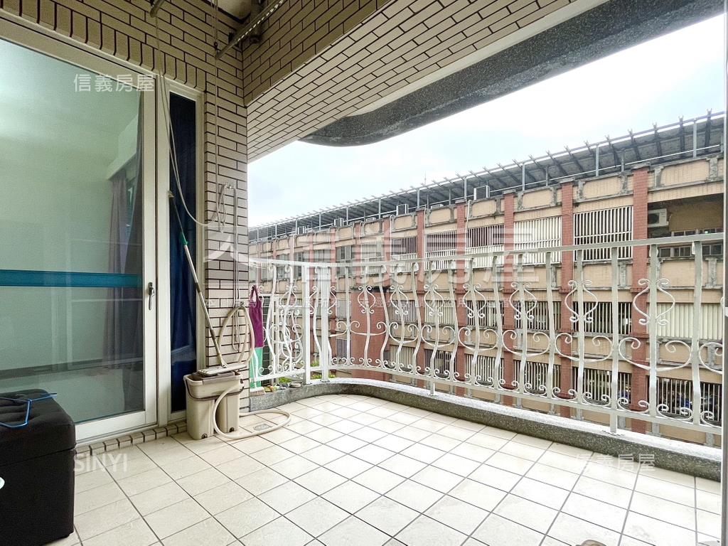 西班牙水花園四房電梯房屋室內格局與周邊環境