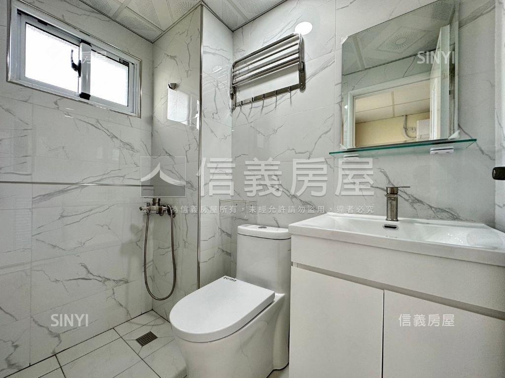 仁武仁慈路租金收益高透天房屋室內格局與周邊環境