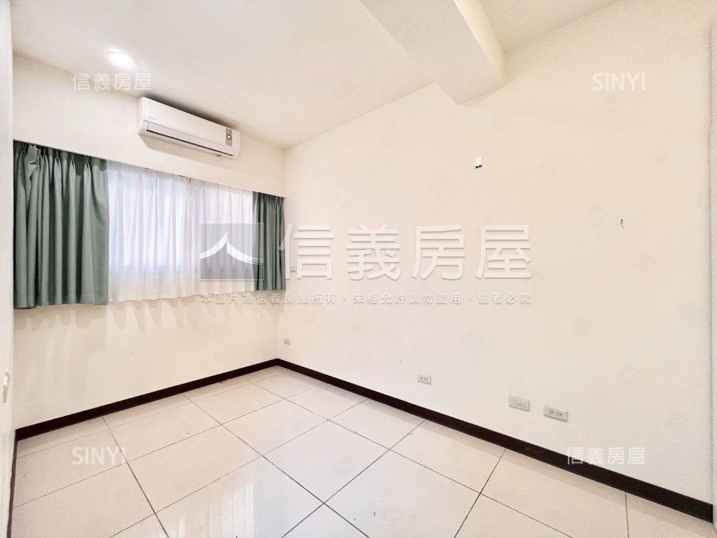 榮耀聖城＊晨曦二房車位房屋室內格局與周邊環境