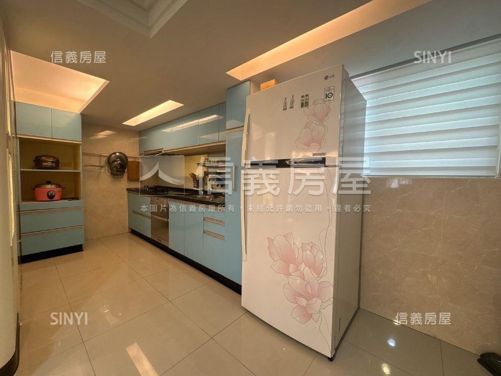 綠樹為鄰台北瑞士別墅房屋室內格局與周邊環境