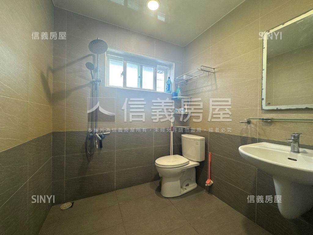綠樹為鄰台北瑞士別墅房屋室內格局與周邊環境