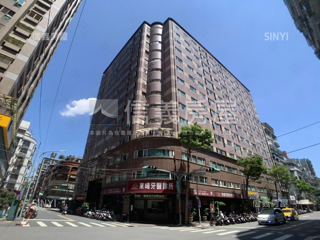 富臨極品稀有商場房屋室內格局與周邊環境
