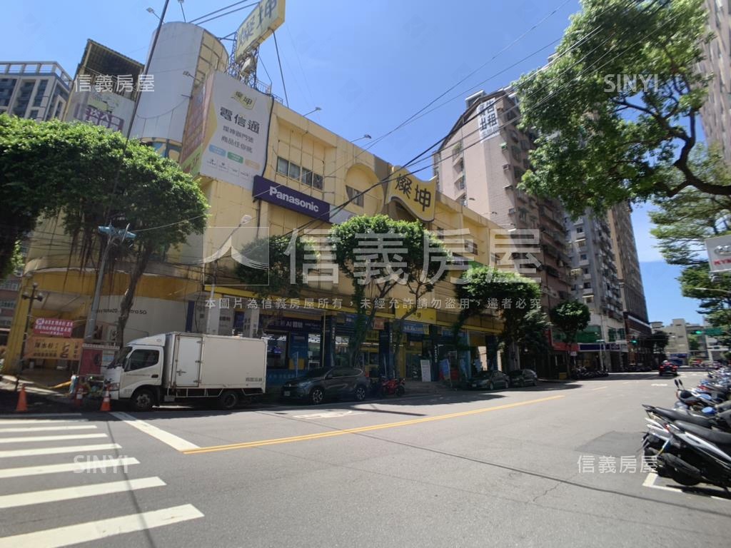 富臨極品稀有商場房屋室內格局與周邊環境