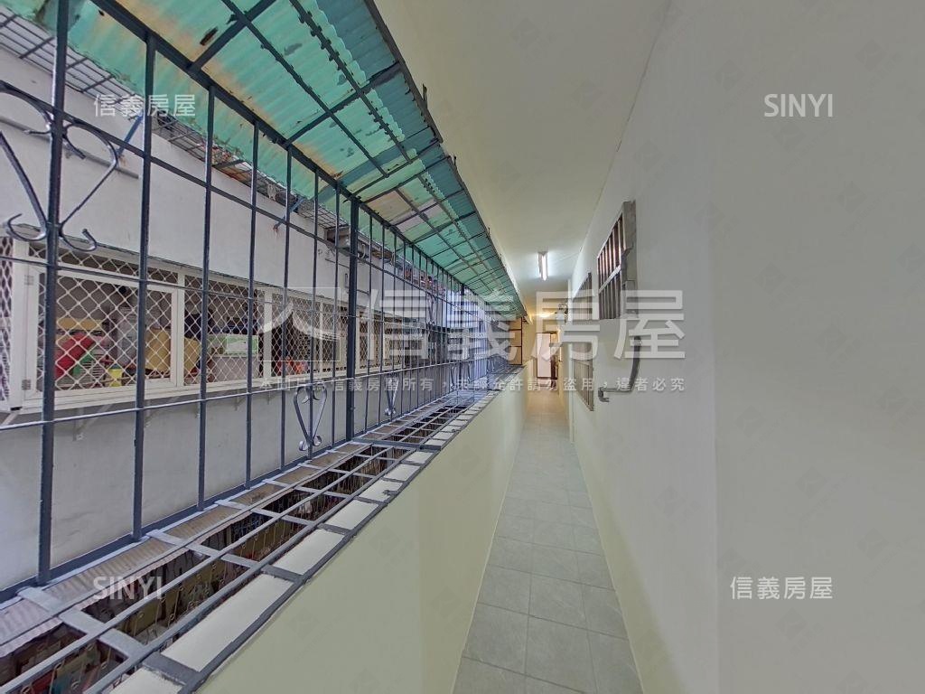 新裝潢附中住辦好停車房屋室內格局與周邊環境