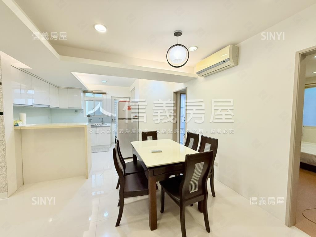 裕隆城時尚裝潢大坪數美屋房屋室內格局與周邊環境