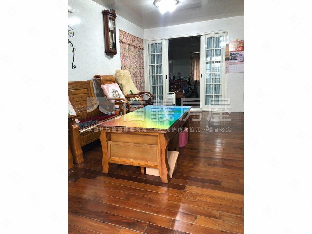 萬里恬靜雅致採光３＋１房屋室內格局與周邊環境