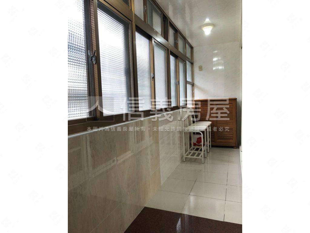 萬里恬靜雅致採光３＋１房屋室內格局與周邊環境