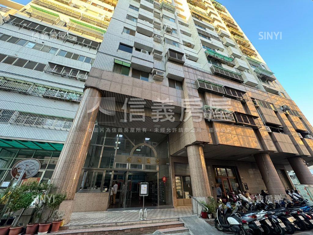 ［領袖勳章］近美術館三房房屋室內格局與周邊環境