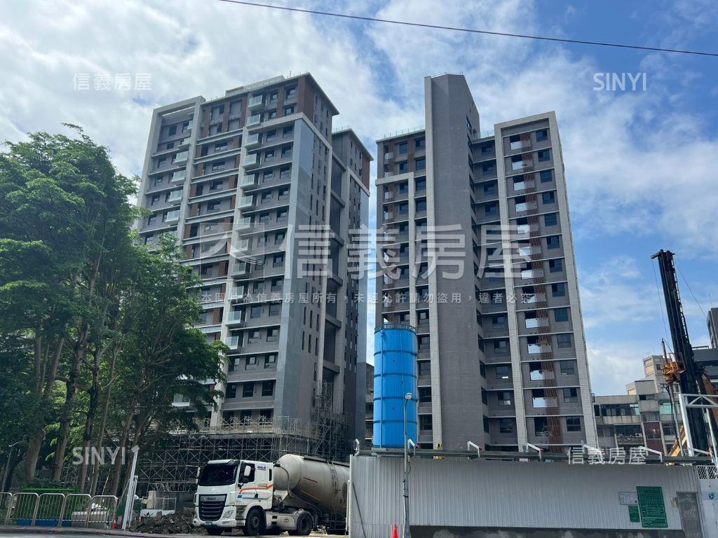 國泰悠境次高層１０１房屋室內格局與周邊環境
