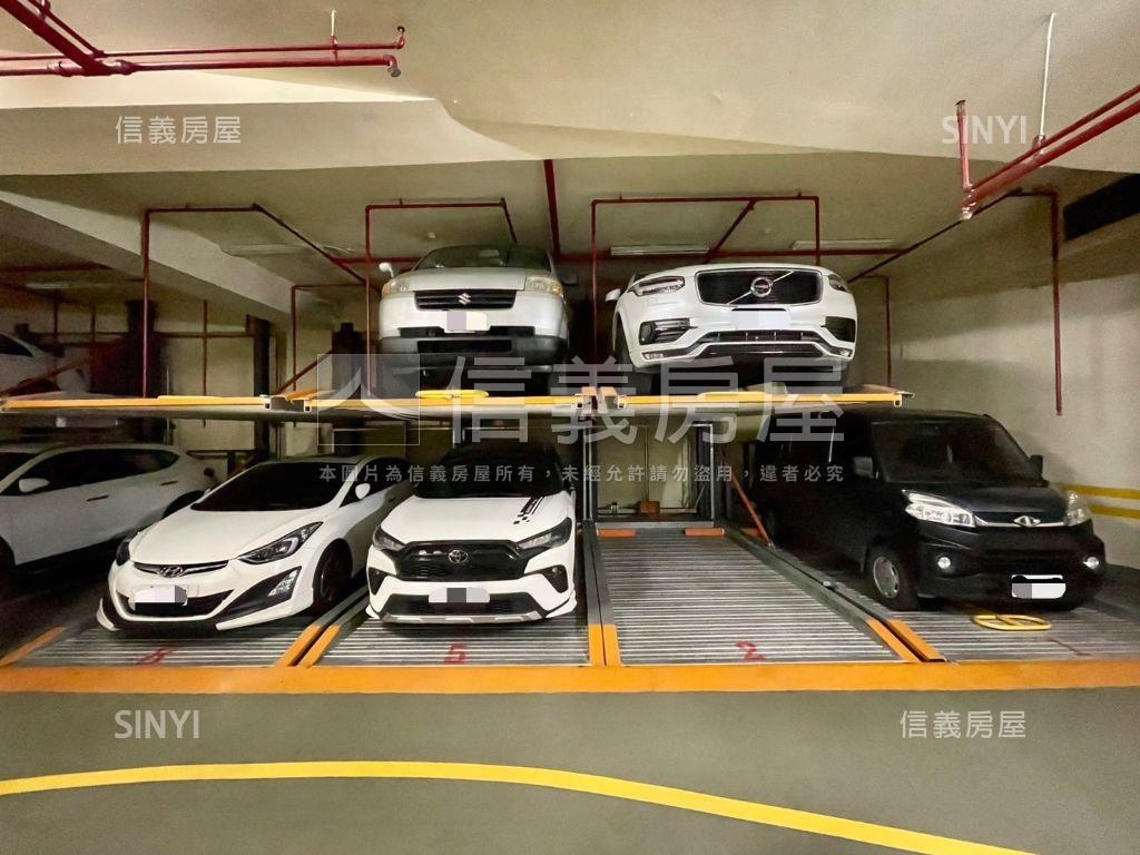 中正河濱水岫車位房屋室內格局與周邊環境