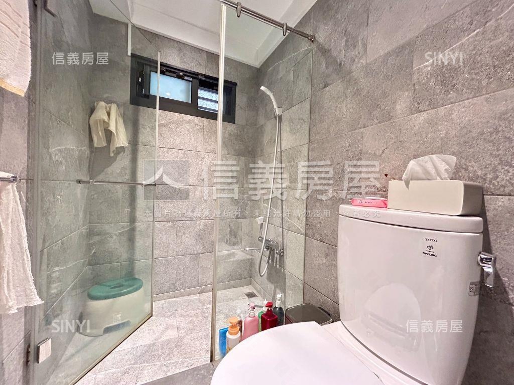 ✿哇我想看這間公園２樓✿房屋室內格局與周邊環境