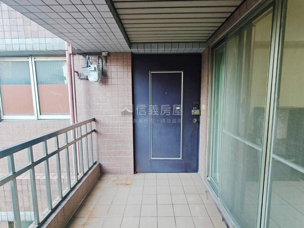 近中山醫高樓三房房屋室內格局與周邊環境