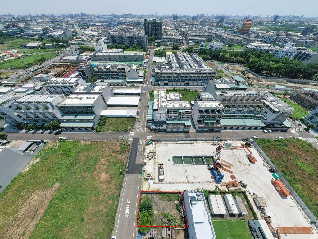 州南面寬約１０米方正地房屋室內格局與周邊環境