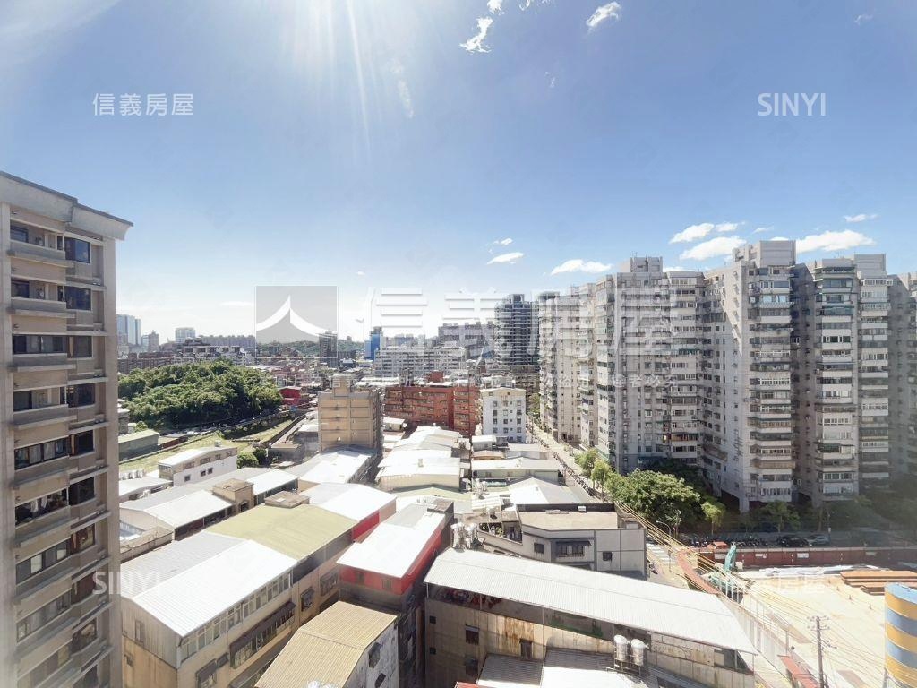 高樓美景觀止３房車位房屋室內格局與周邊環境