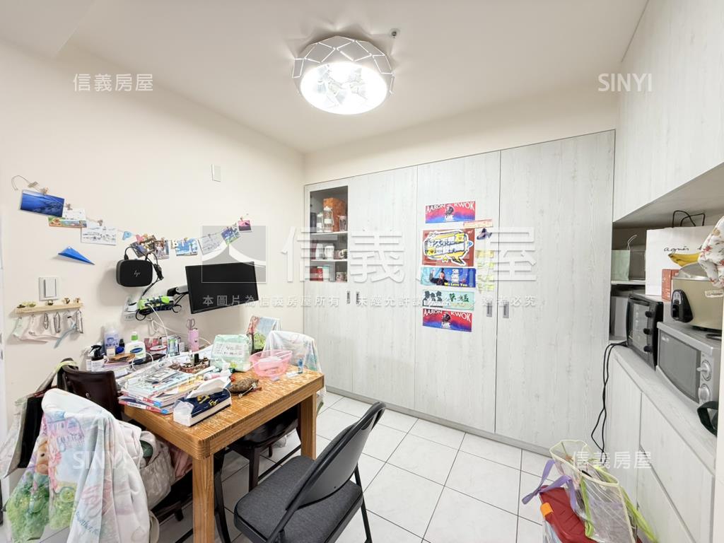 青年成家精裝２房景觀戶房屋室內格局與周邊環境