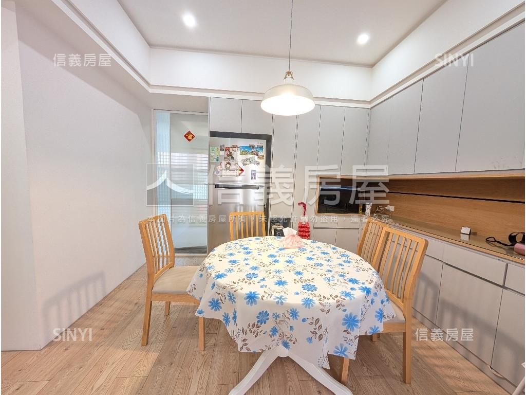 再創高峰藝術美屋房屋室內格局與周邊環境