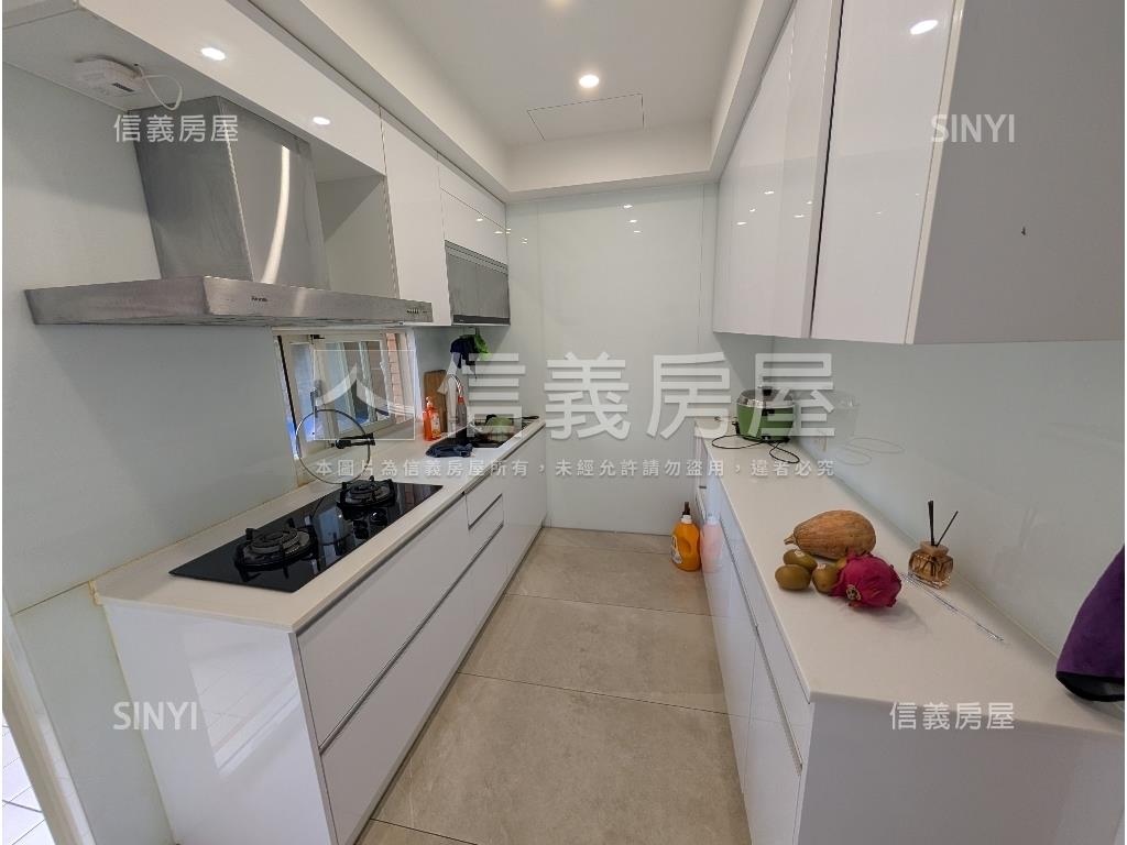 再創高峰藝術美屋房屋室內格局與周邊環境