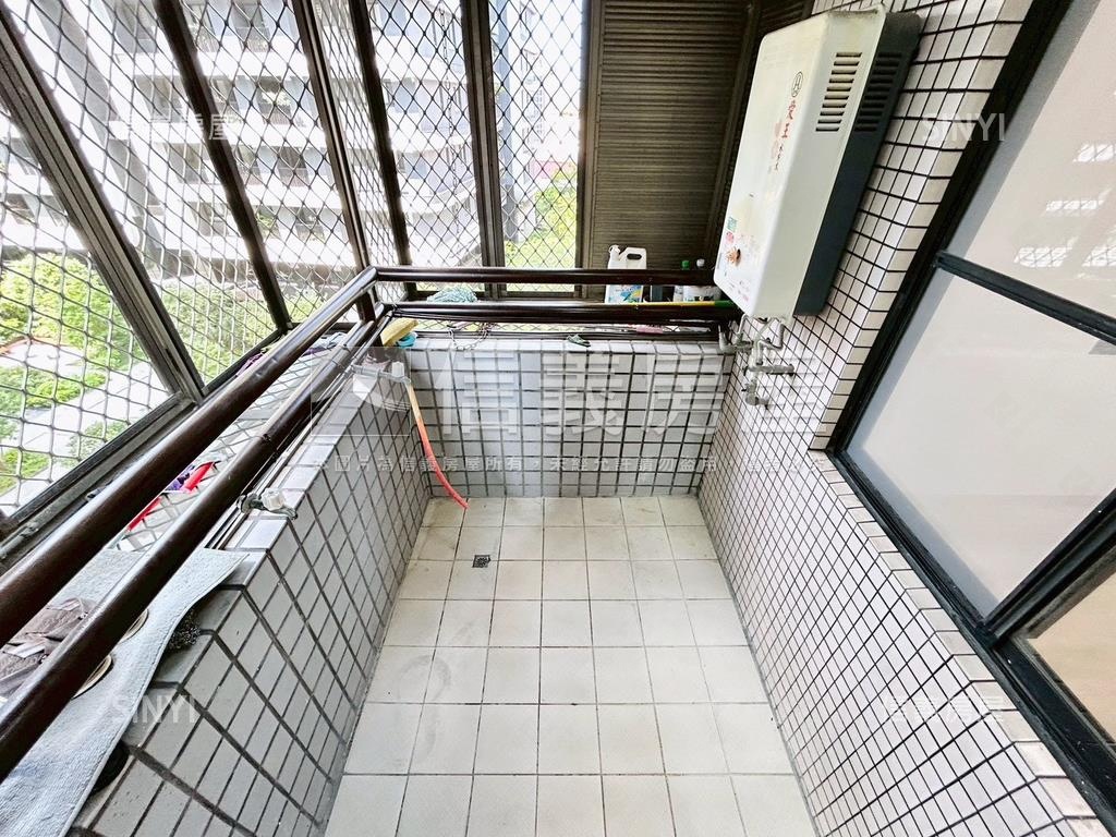 首購族首推北區三房平車房屋室內格局與周邊環境