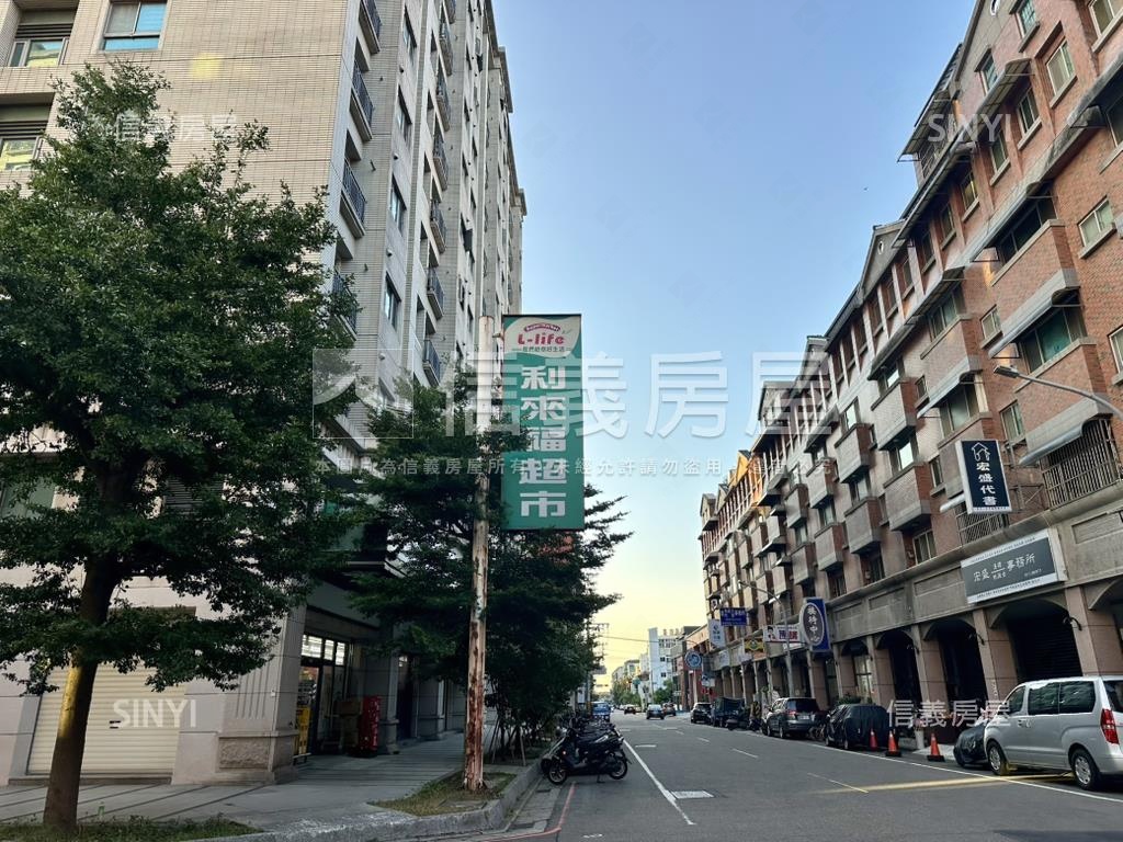 鉑金晶品‧美裝潢兩房車位房屋室內格局與周邊環境