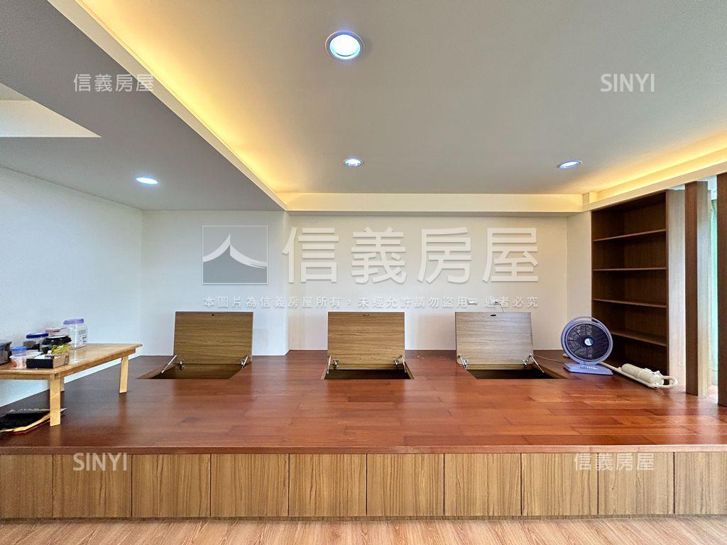 近文化大學湖山路電梯華廈房屋室內格局與周邊環境
