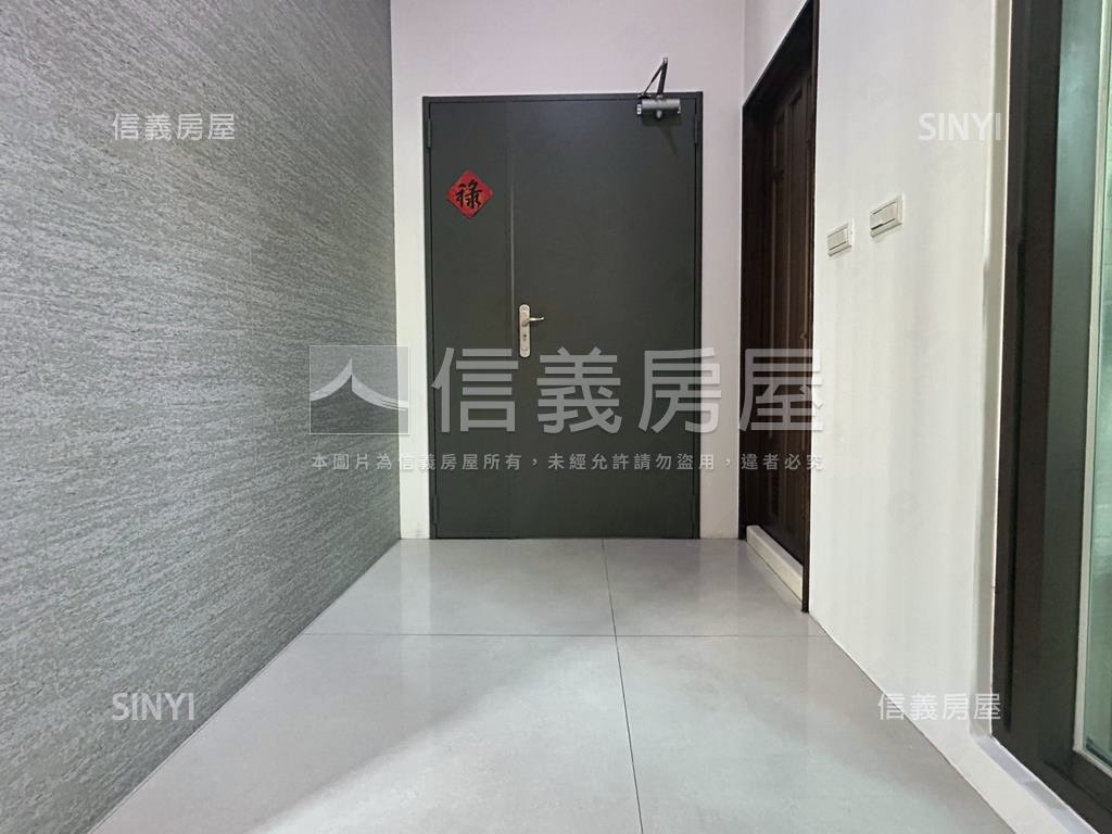 東區邊間角窗別墅房屋室內格局與周邊環境