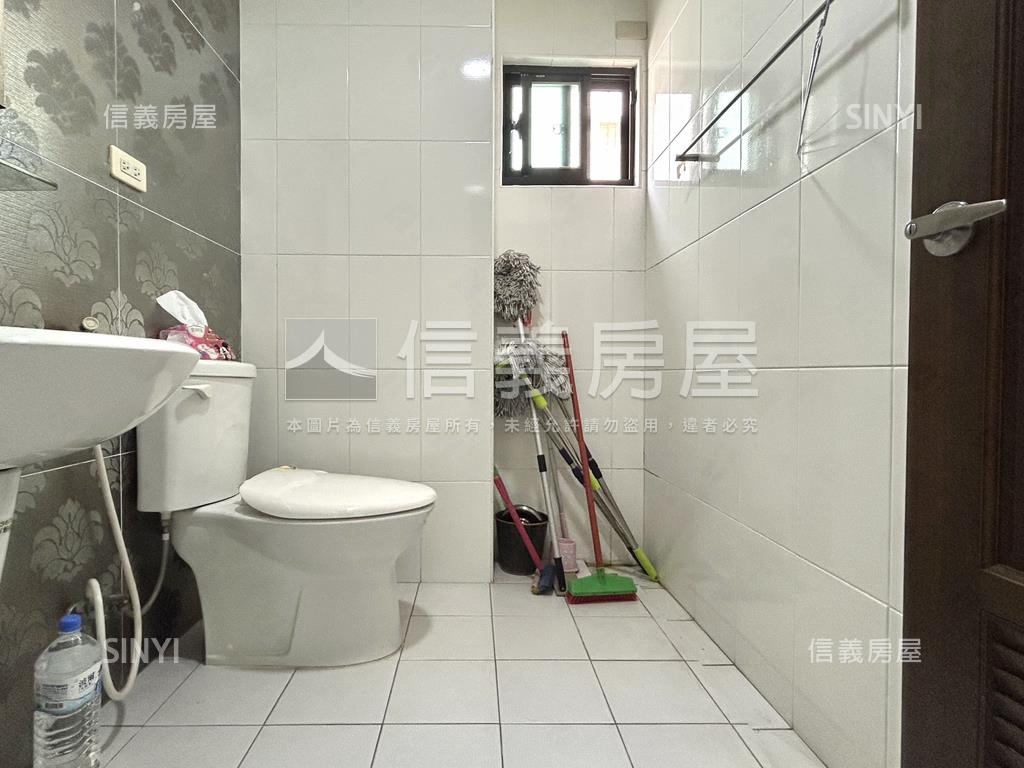 東區邊間角窗別墅房屋室內格局與周邊環境