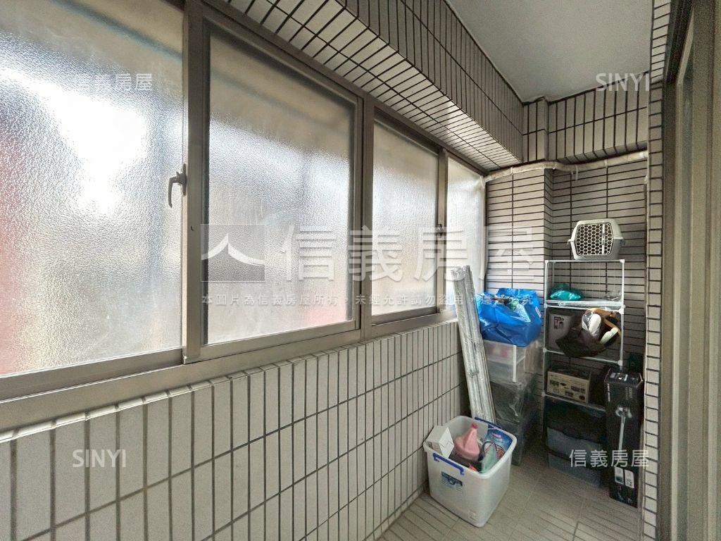 低總價頭份大富貴電梯三房房屋室內格局與周邊環境