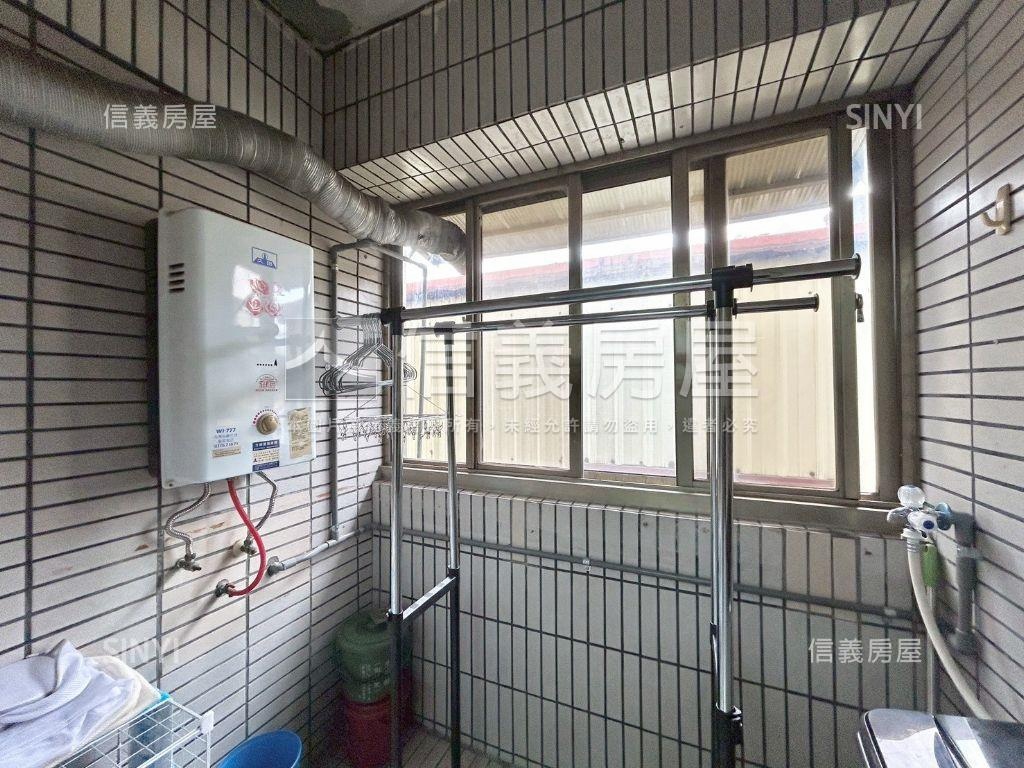 低總價頭份大富貴電梯三房房屋室內格局與周邊環境