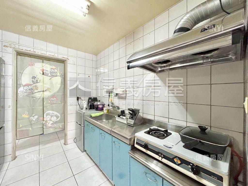 低總價頭份大富貴電梯三房房屋室內格局與周邊環境