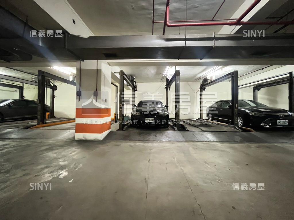 捷運低總價車位商辦房屋室內格局與周邊環境