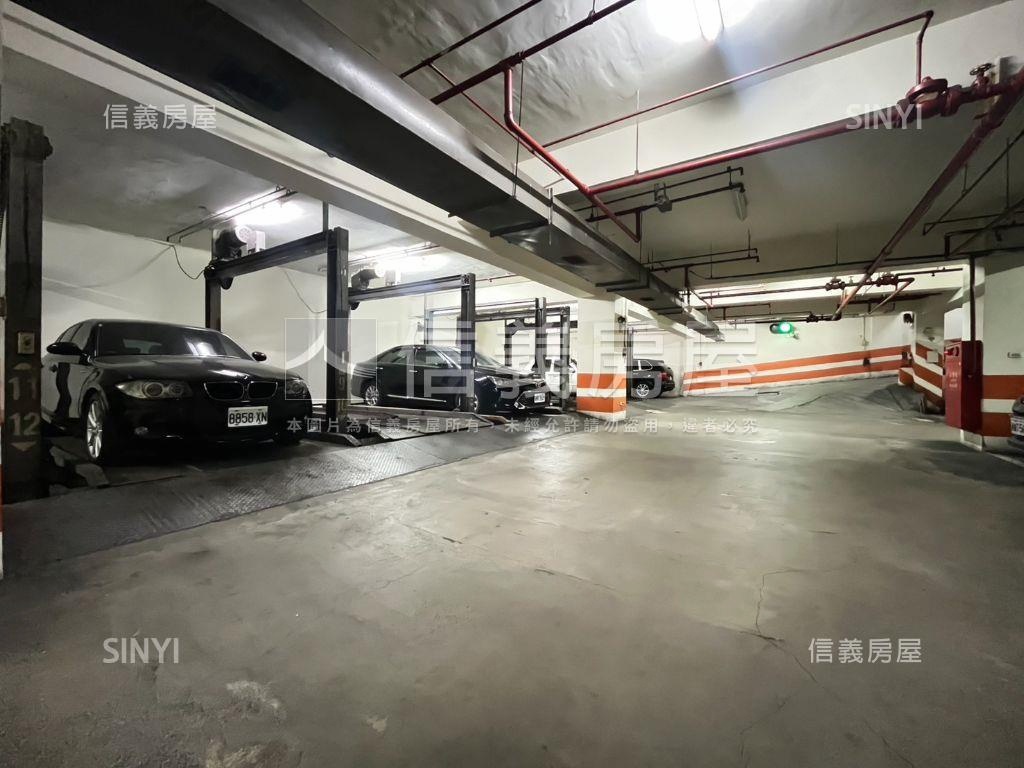 捷運低總價車位商辦房屋室內格局與周邊環境