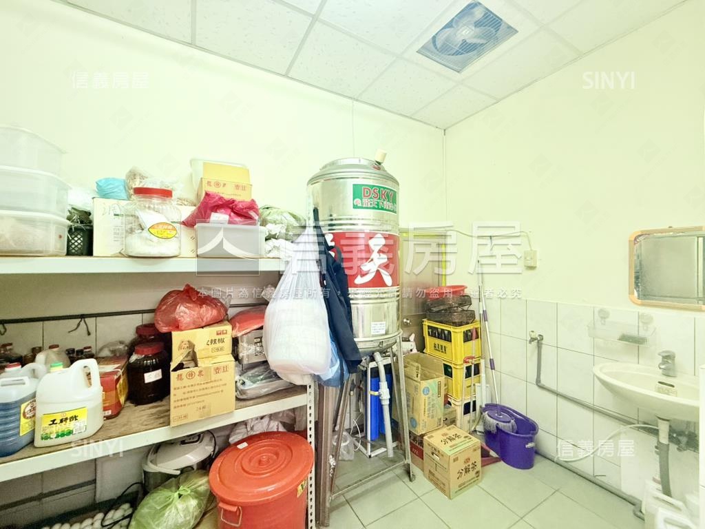漢民商圈正路金透店房屋室內格局與周邊環境