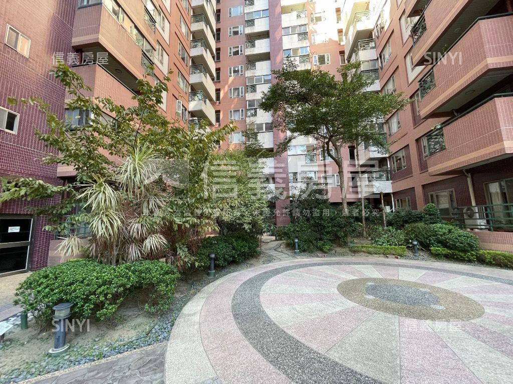 潤泰綠邑中庭三房美屋房屋室內格局與周邊環境
