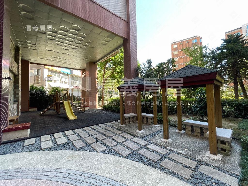 潤泰綠邑中庭三房美屋房屋室內格局與周邊環境