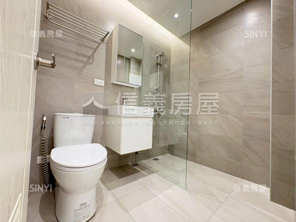 國泰建設，近國圖館三房房屋室內格局與周邊環境