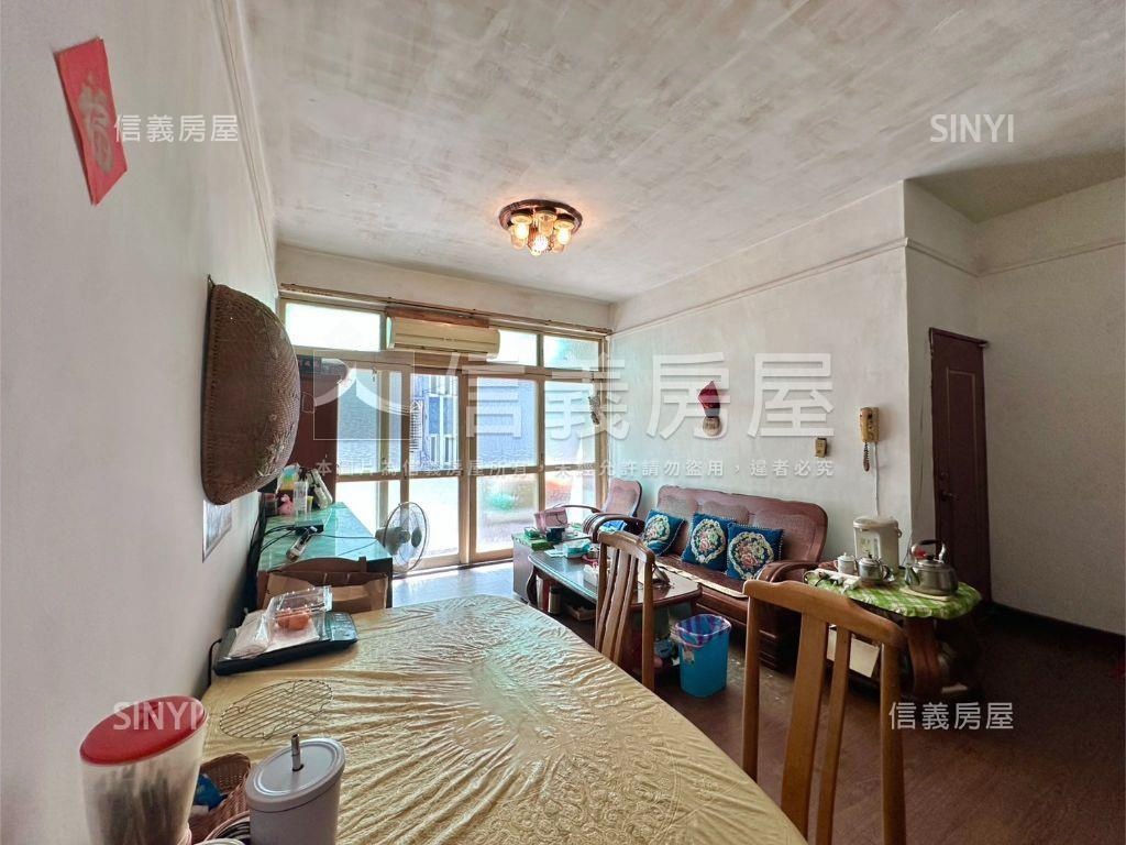 楓香中華靜巷公寓２樓房屋室內格局與周邊環境