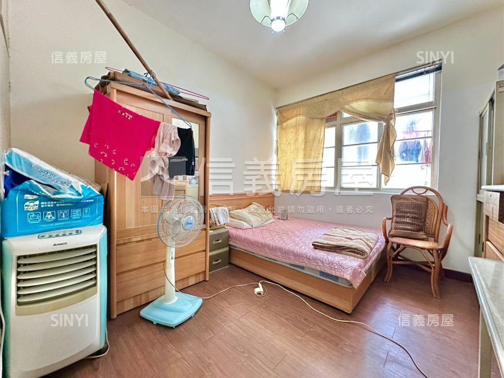 楓香中華靜巷公寓２樓房屋室內格局與周邊環境
