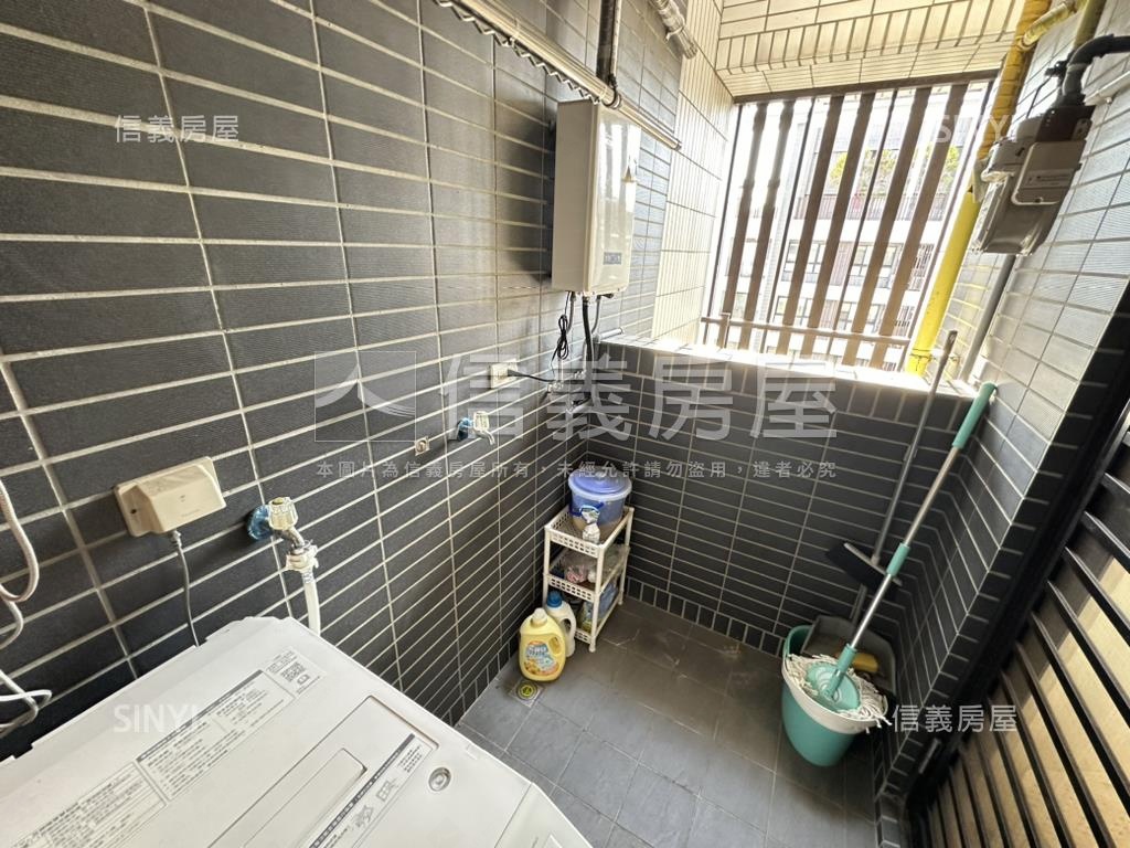 仁發富悅高樓２房房屋室內格局與周邊環境