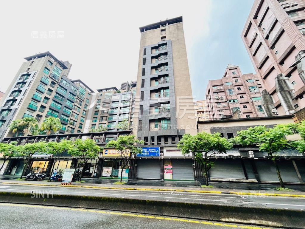 文武百業捷運夯店。誠售房屋室內格局與周邊環境