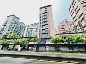 文武百業捷運夯店。誠售