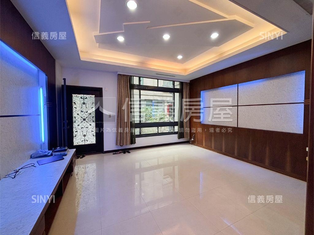 專任✩中科近未來藍線美墅房屋室內格局與周邊環境