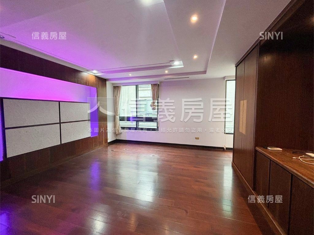 專任✩中科近未來藍線美墅房屋室內格局與周邊環境