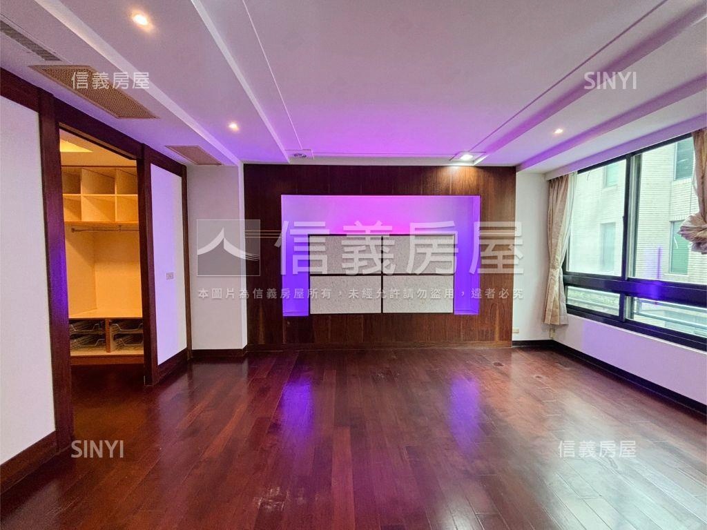專任✩中科近未來藍線美墅房屋室內格局與周邊環境