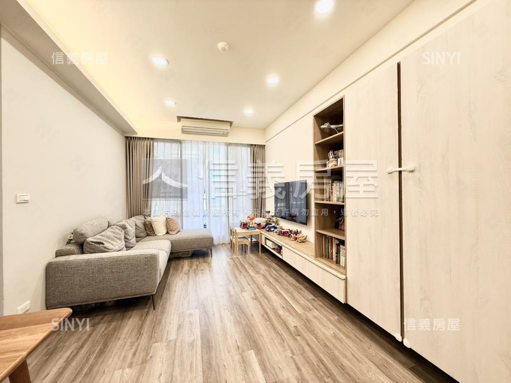 溫馨２房車位房屋室內格局與周邊環境