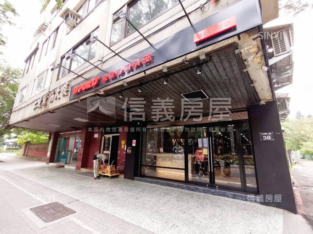 正仁愛路面寬金店面房屋室內格局與周邊環境