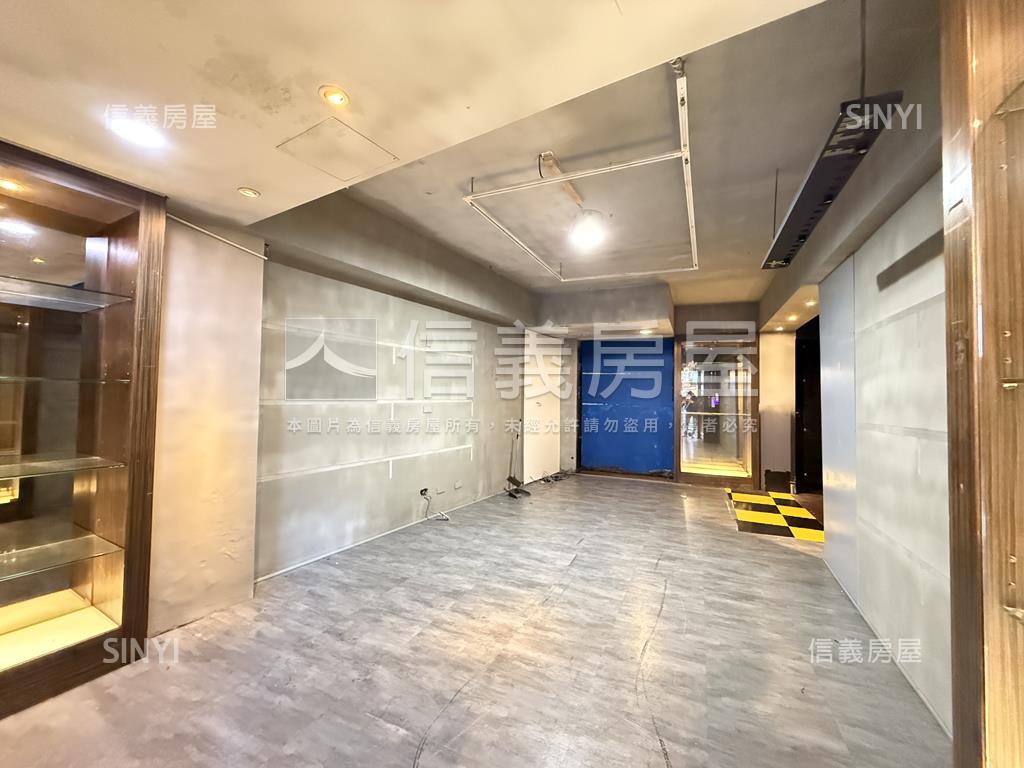 火車站ｆｏｃｕｓ旁金店面房屋室內格局與周邊環境